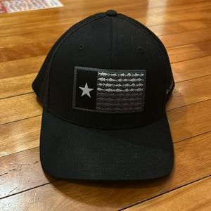 Columbia men’s flex fit hat